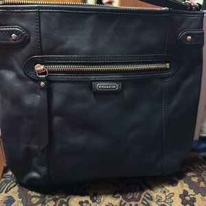 Pre-loved Vintage Coach 11 x 11.5” leather crossbody in pristine condition!